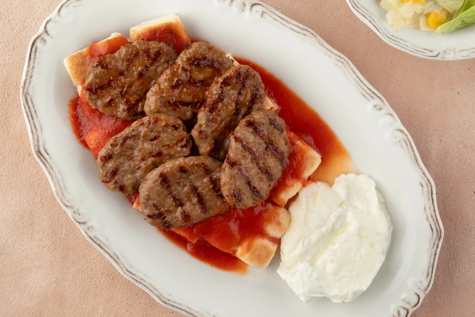 PM-Şerif-Pideli-Köfte